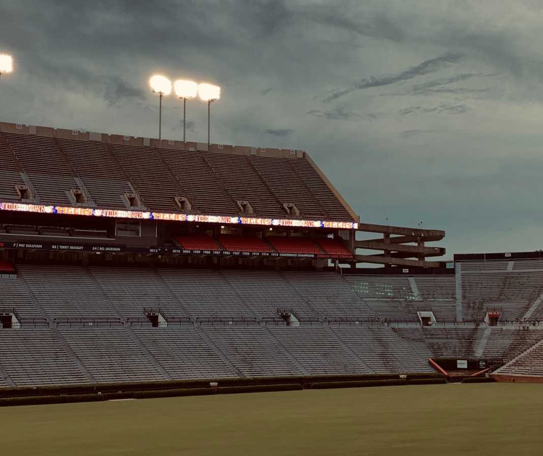 Top 10 High School Football Teams in the Country Entering 2022 Season