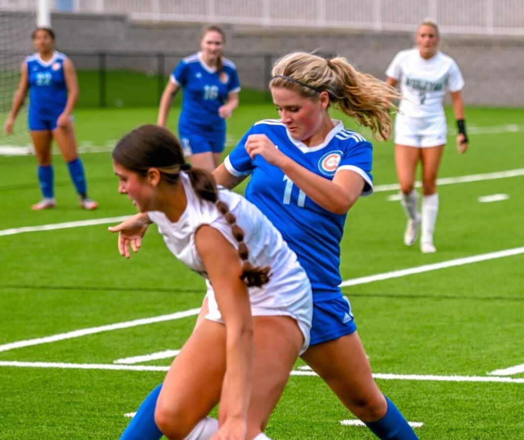 Columbus Soccer Player Leah Woods Voted Georgia Female Athlete Of The on-the-pitch-snoqualmie-valley-sports-journal