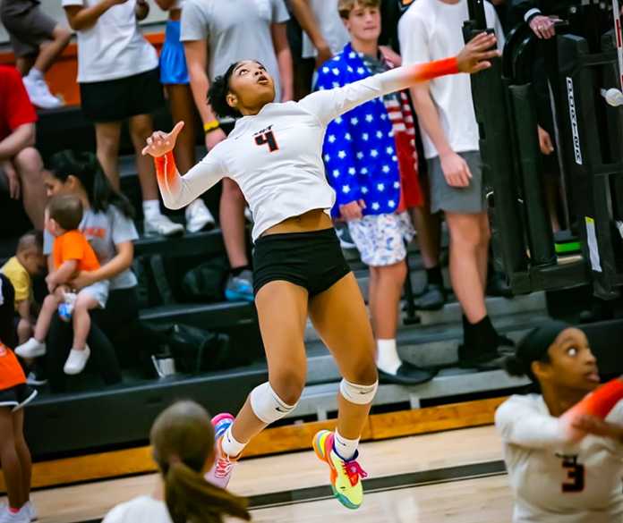 McGill-Toolen High School Volleyball Player Paris McQuirter Named ITG Next Alabama Female Athlete of the Month for October 2024